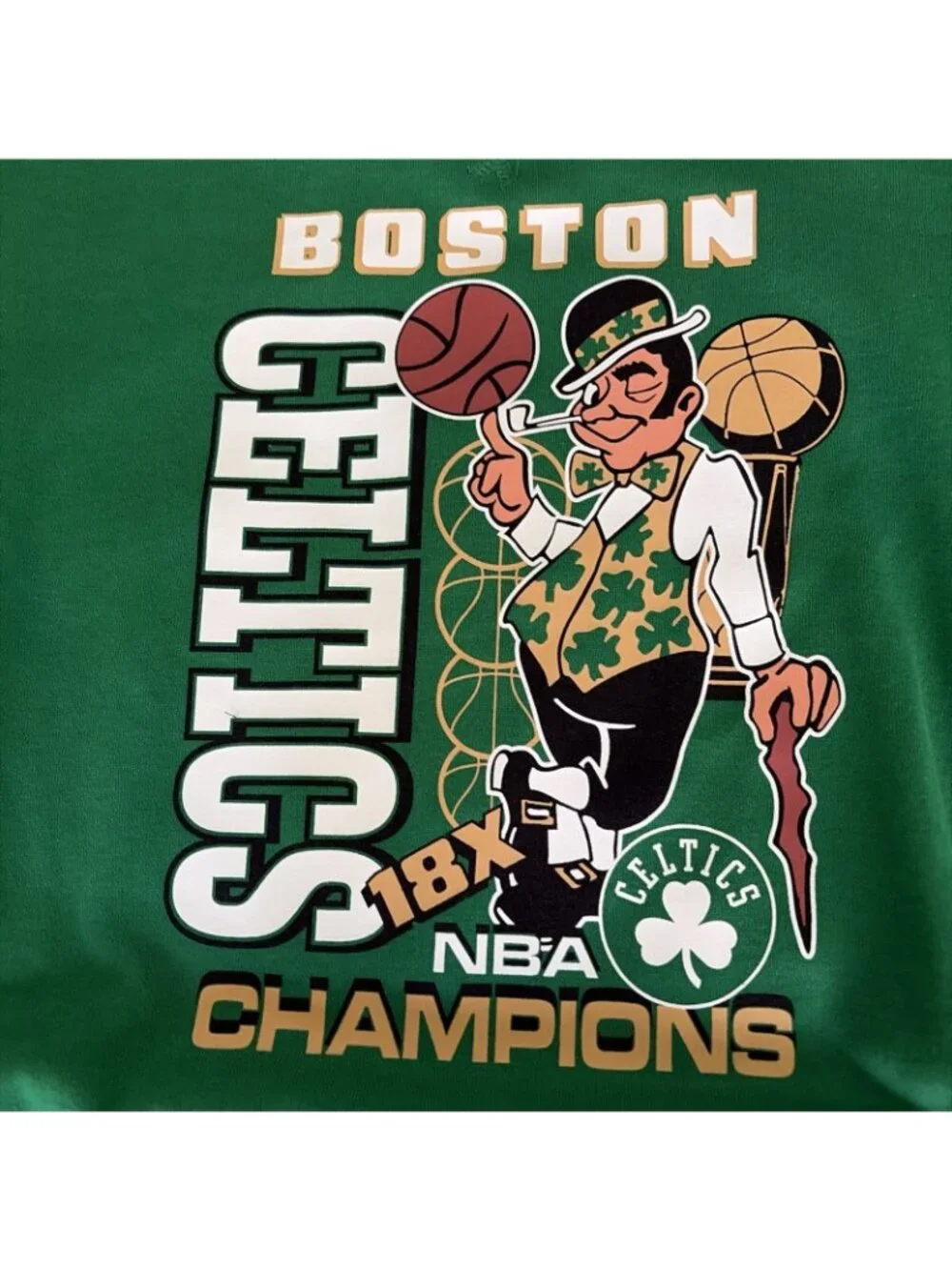 Old Navy NBA Boston Celtics Pullover Sweater NWT 6/7 Small Boys